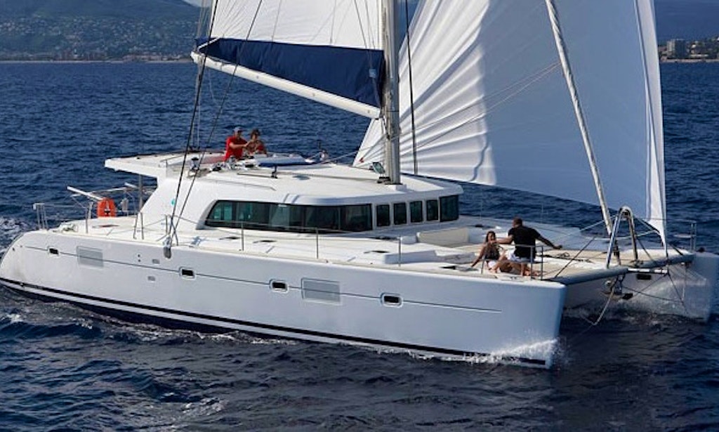 catamaran charters in belize doris lagoon 500 catamaran charter in belize getmyboat catamaran charters in belize doris lagoon 500 catamaran charter in belize getmyboat