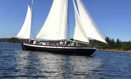 Kayak Rentals Stock Photos & Kayak Rentals Stock Images ... Boat Rentals in Salt Spring Island