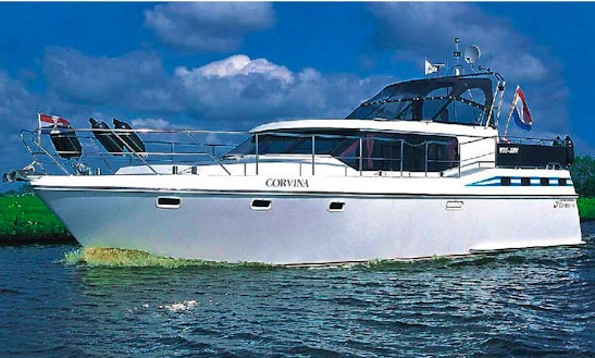 Excellent And Luxurious 8 Person Vri-jon Motor Yacht Charter In Langelille, Friesland