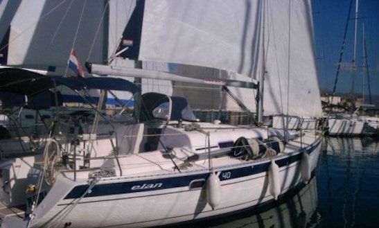 Elan 40 Cruising Monohull