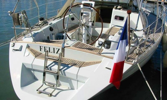 Feeling 416 Cruising Monohull Charters & Trips In Saint-florent, France