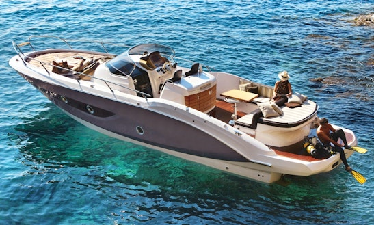 Charter Motor Yacht In Mount Lebanon Governorate, Lebanon