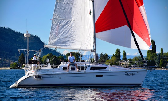 Captained Charter On Luxury Sailboat Hunter Marine 320 In Kelowna, Bc
