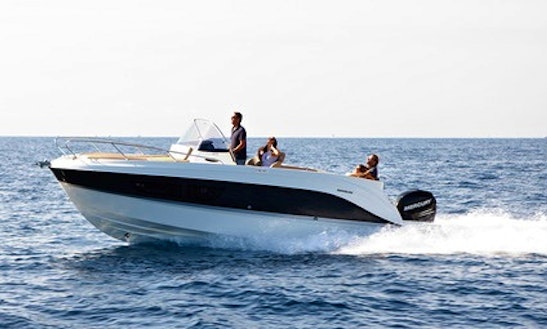 Rent 26' Quicksilver Center Console In Saint-tropez, France