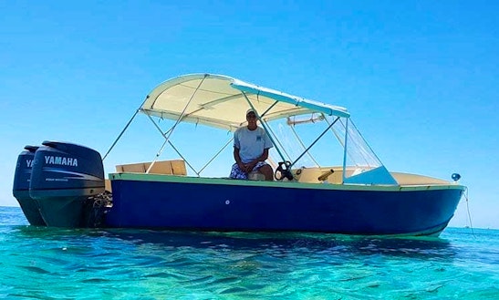 Charter A Center Console In Port Elizabeth, Saint Vincent And The Grenadines