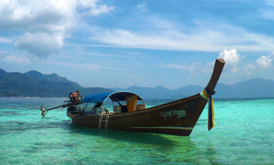 Charter A Traditional Boat In Tambon Ko Tarutao, Thailand