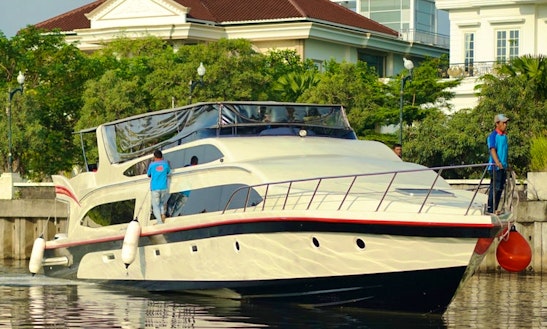 Charter Black Pearl Motor Yacht In Pademangan, Indonesia