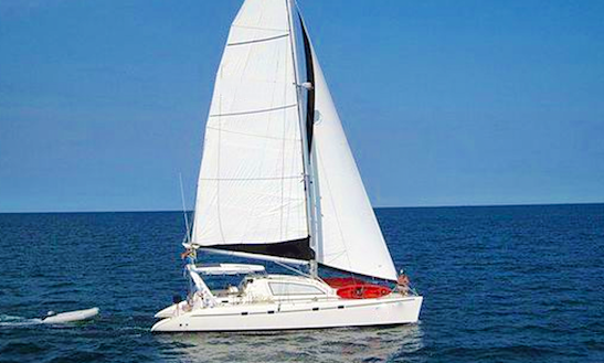 Charter 47' Dandelion Cruising Catamaran In Paje, Tanzania