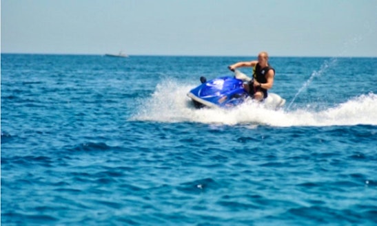 Hire A Yamaha Jet Ski For 2 Super Gorgeous Person In San Pawl Il-baħar