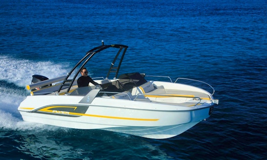 Charter Beneteau Flyer 7.7 Sportdeck - Shakir Star Bowrider In Portocolom, Spain