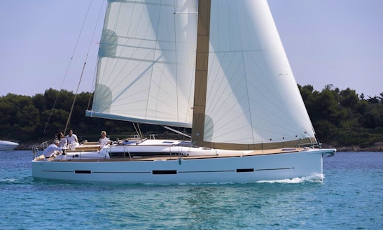 Charter 46' Dufour Cruising Monohull For 10 Pax In Palma, Mallorca
