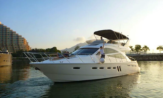 Sealine T50 Motor Yacht For 20 People In Hong Kong Island