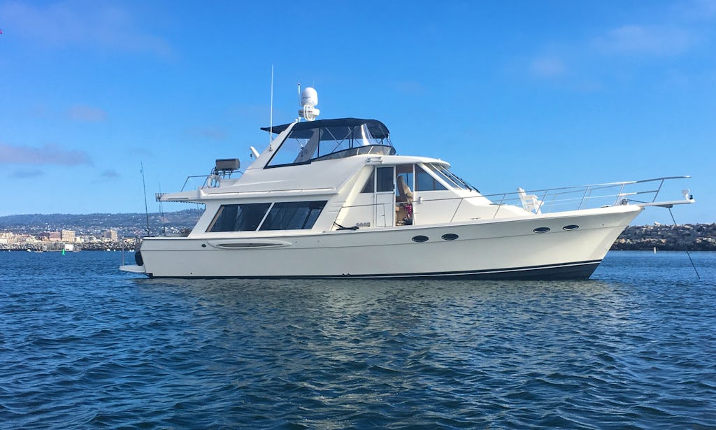 motor yacht rental in marina del rey